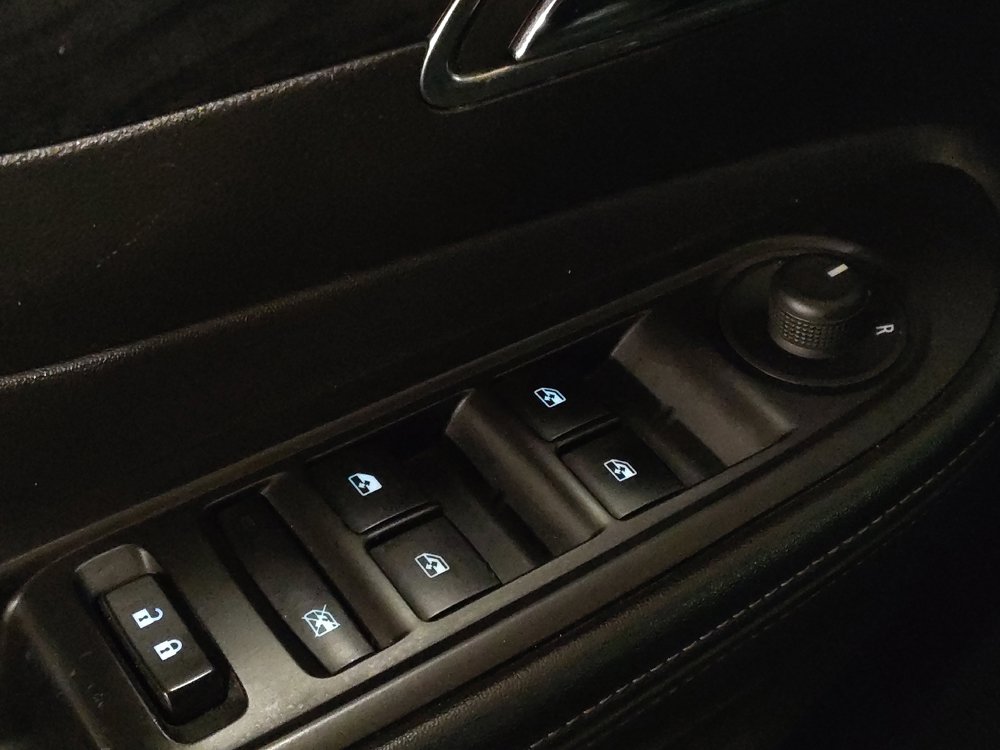 Used 2016 Buick Encore FWD image 27