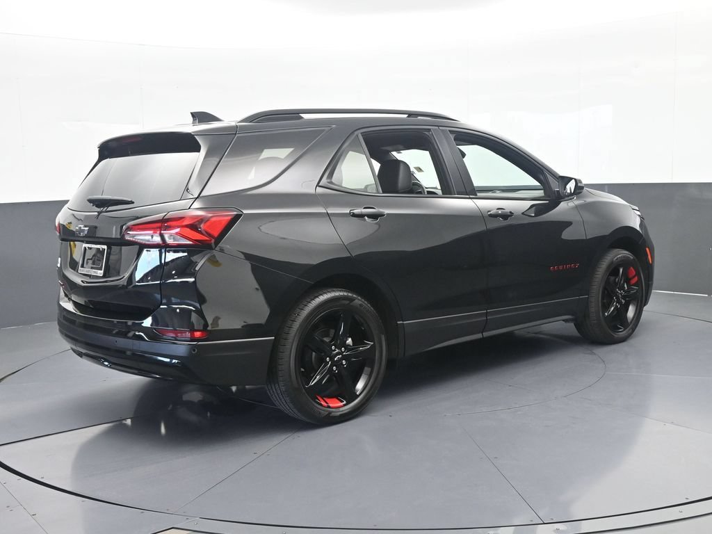 Used 2024 Chevrolet Equinox Premier w/ Redline Edition FWD image 6