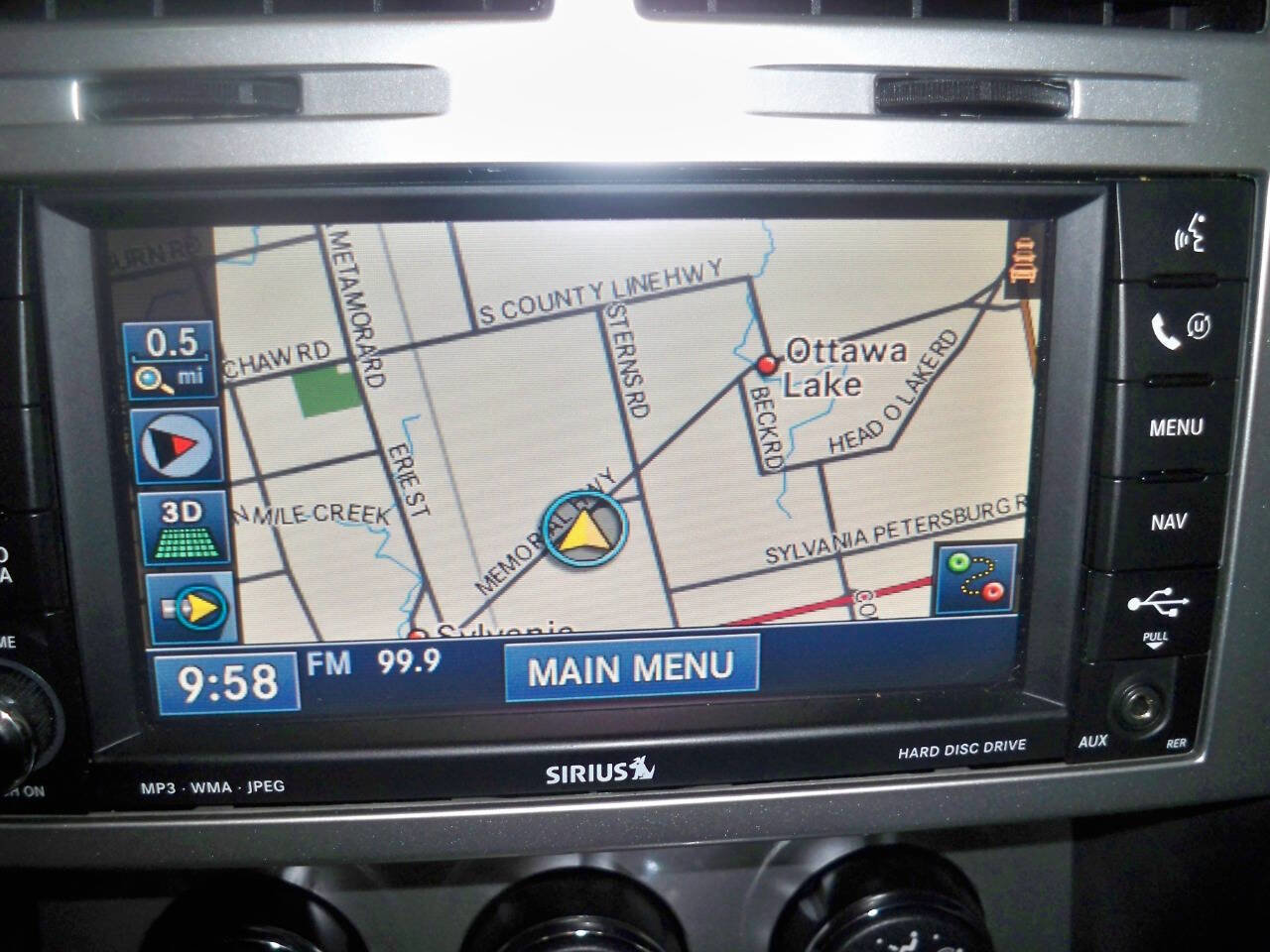 Used 2009 Dodge Nitro R/T image 7