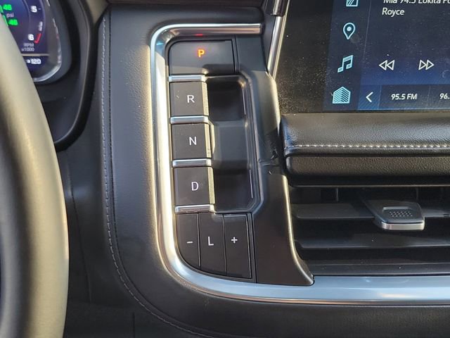 Used 2023 Chevrolet Suburban LT AWD/4WD image 31