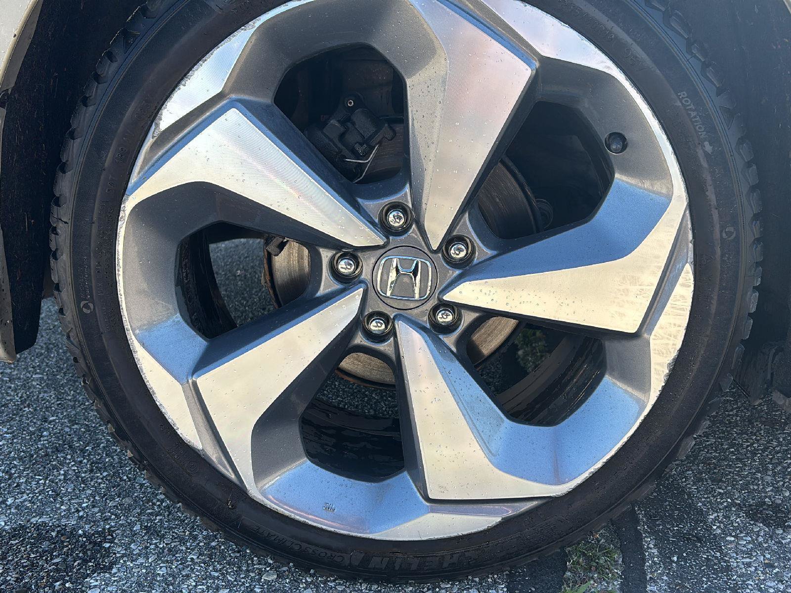 Used 2020 Honda Accord Touring image 29