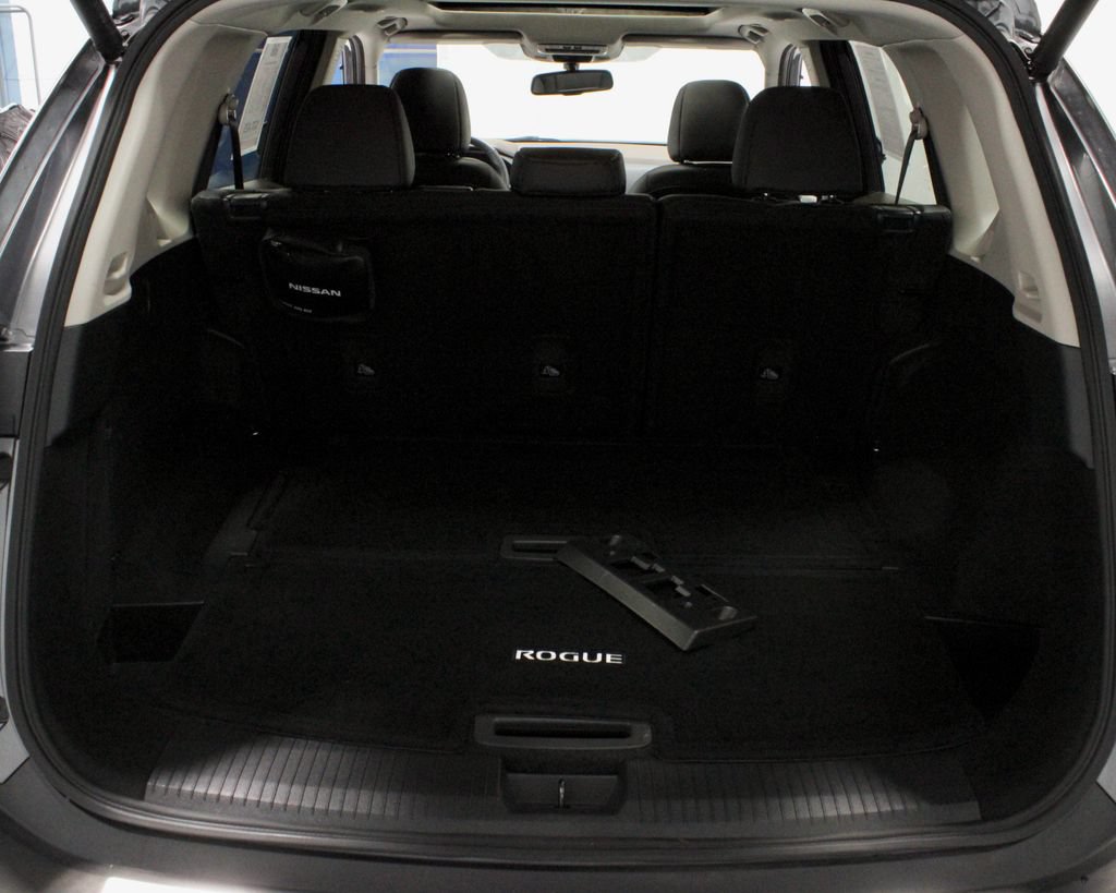 Certified 2023 Nissan Rogue SL AWD/4WD image 14