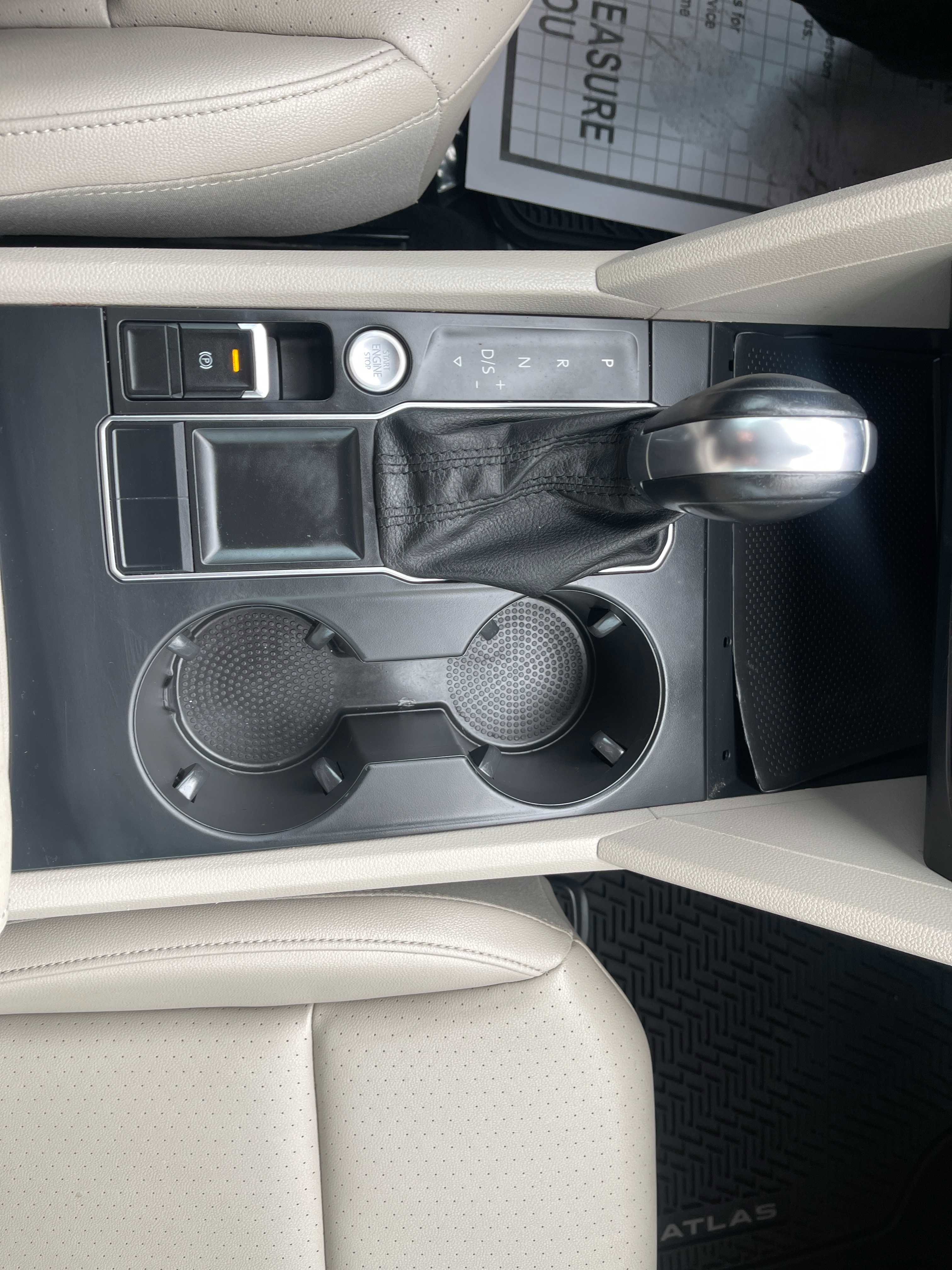 Used 2019 Volkswagen Atlas SE w/ Towing Package FWD image 25