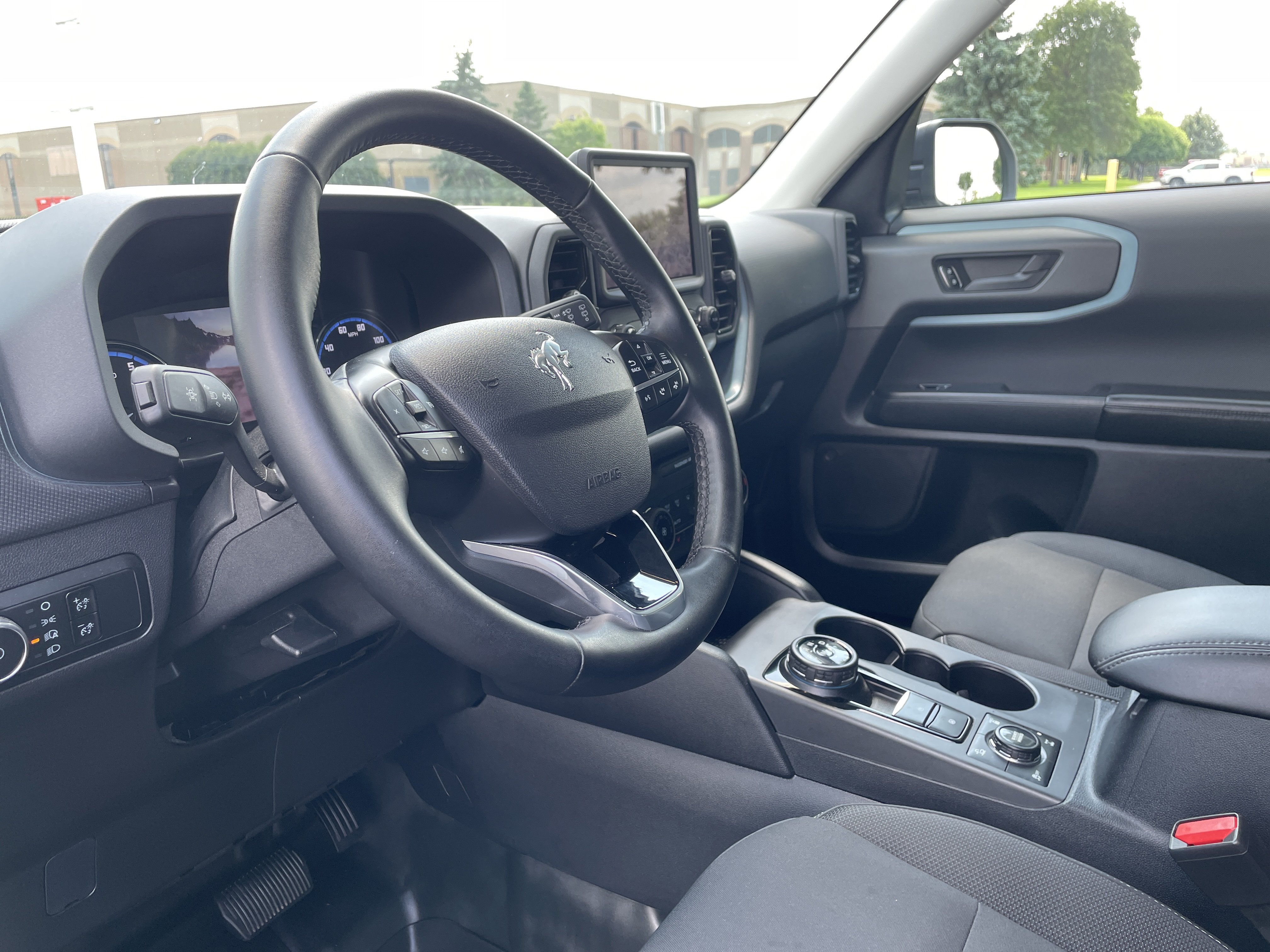 Used 2024 Ford Bronco Sport Badlands AWD/4WD image 9