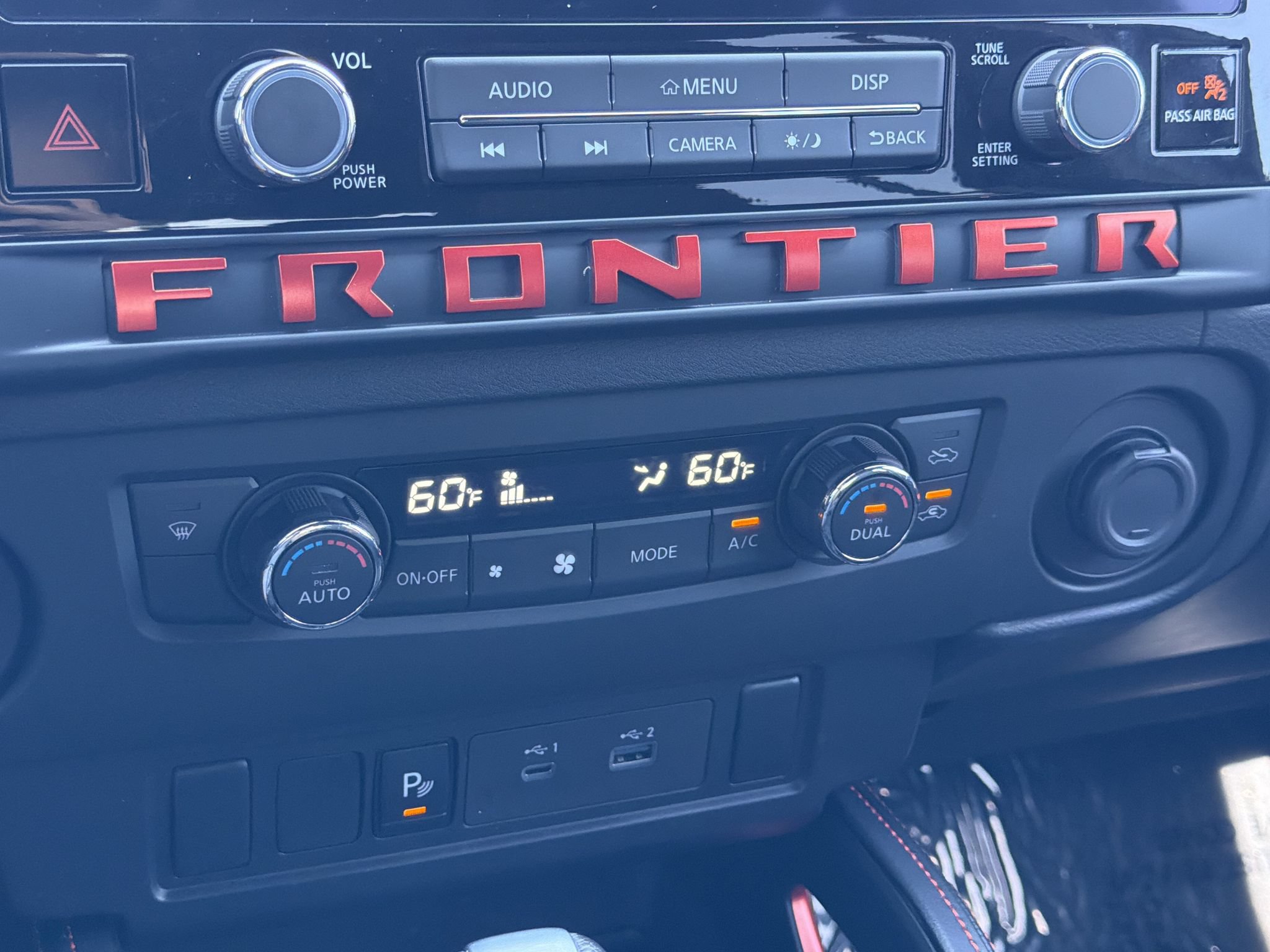 Used 2025 Nissan Frontier Pro-X RWD image 6