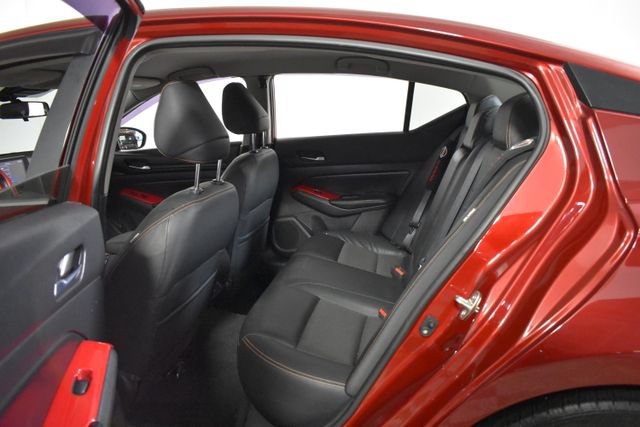 Used 2020 Nissan Altima 2.5 SR FWD image 29