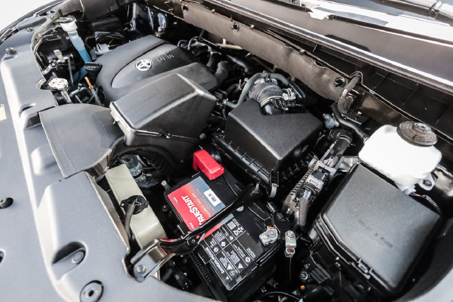 Used 2019 Toyota Highlander XLE AWD/4WD image 66