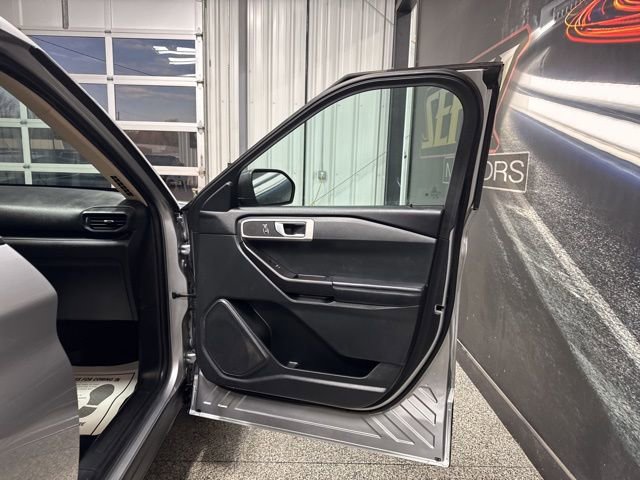 Used 2021 Ford Explorer 4WD image 29