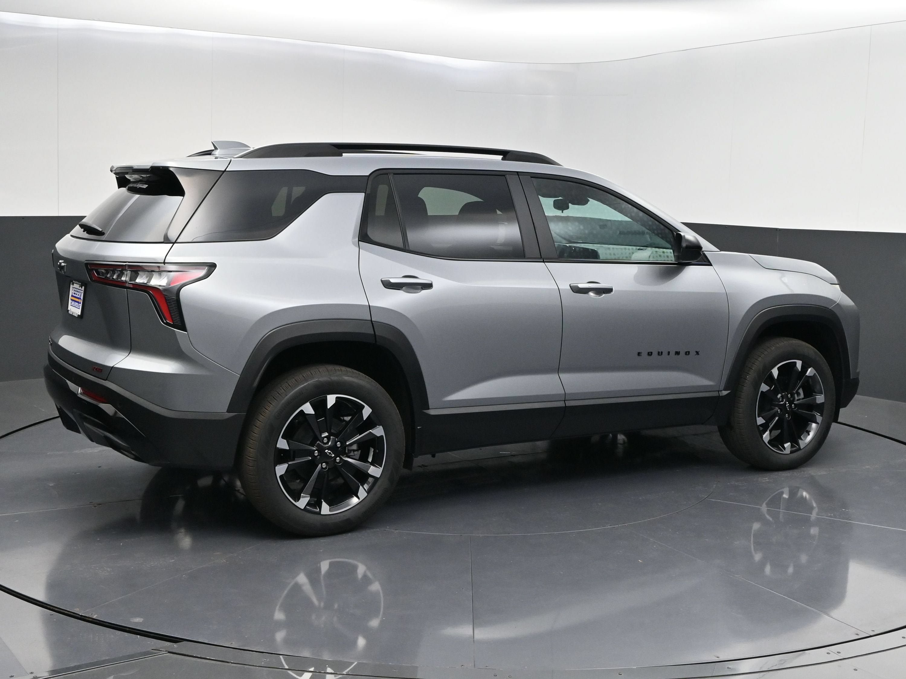 New 2027 Chevrolet Equinox RS AWD/4WD image 8