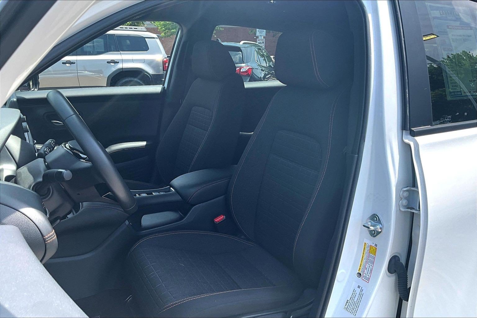 Used 2024 Honda HR-V Sport image 25