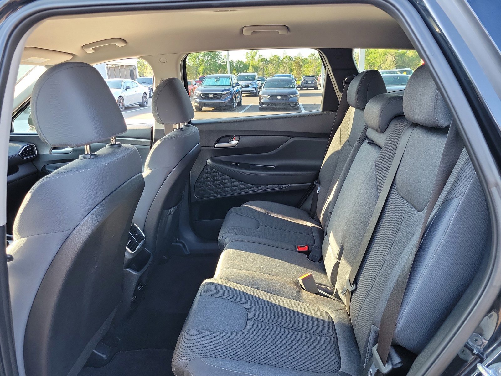 Used 2019 Hyundai Santa Fe SEL image 27