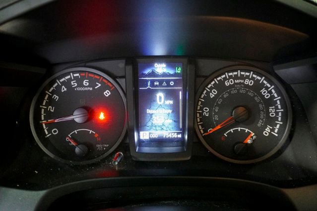 Used 2023 Toyota Tacoma SR image 19