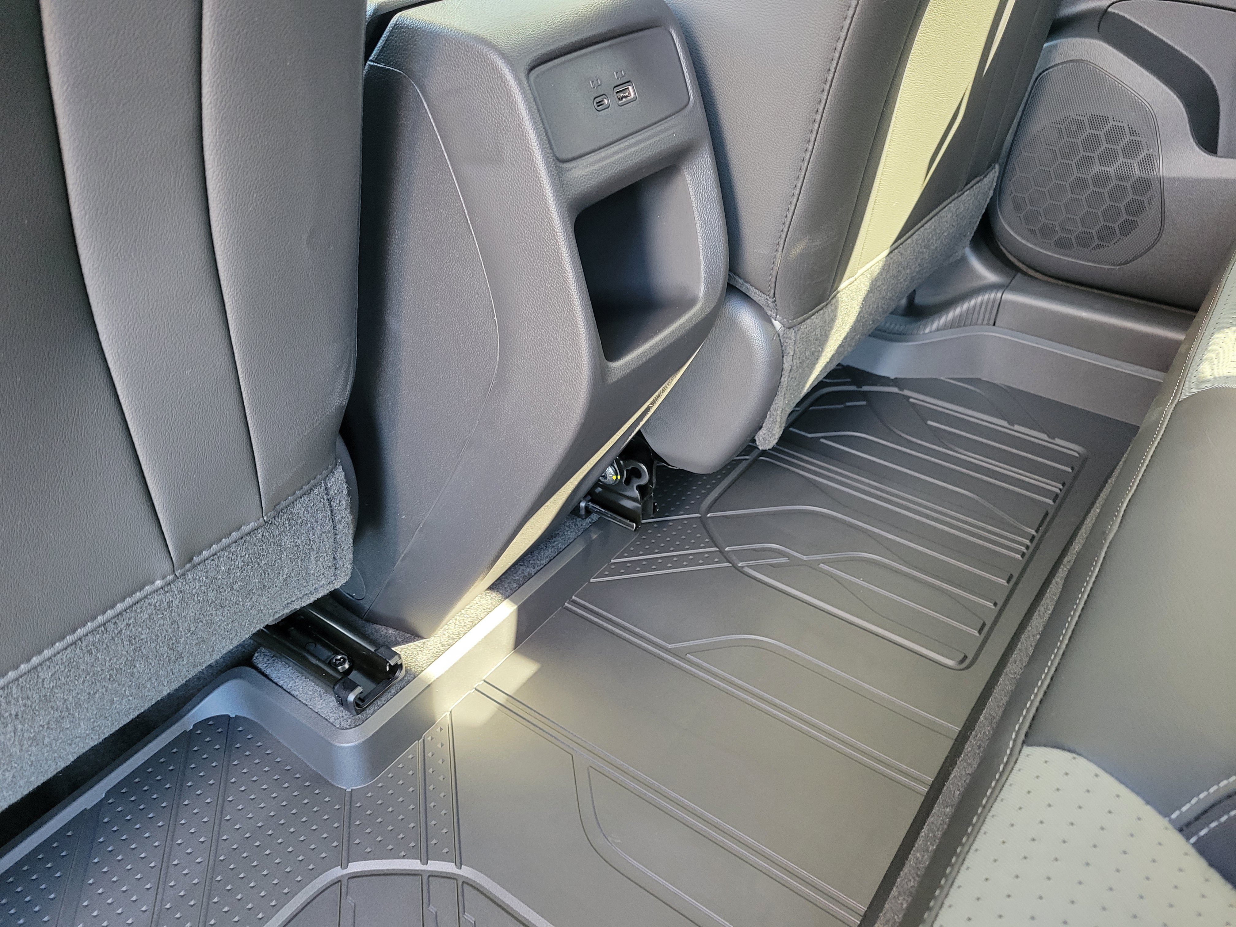New 2026 Chevrolet Trax LT w/ Driver Confidence Package FWD image 31