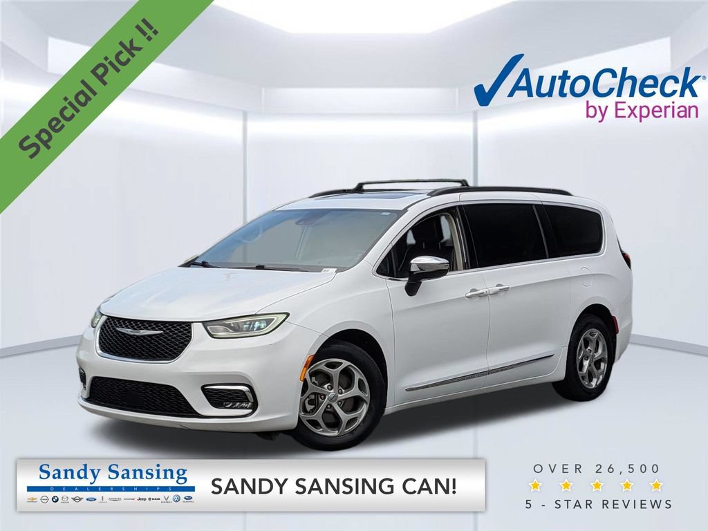 Used 2023 Chrysler Pacifica Limited FWD image 1