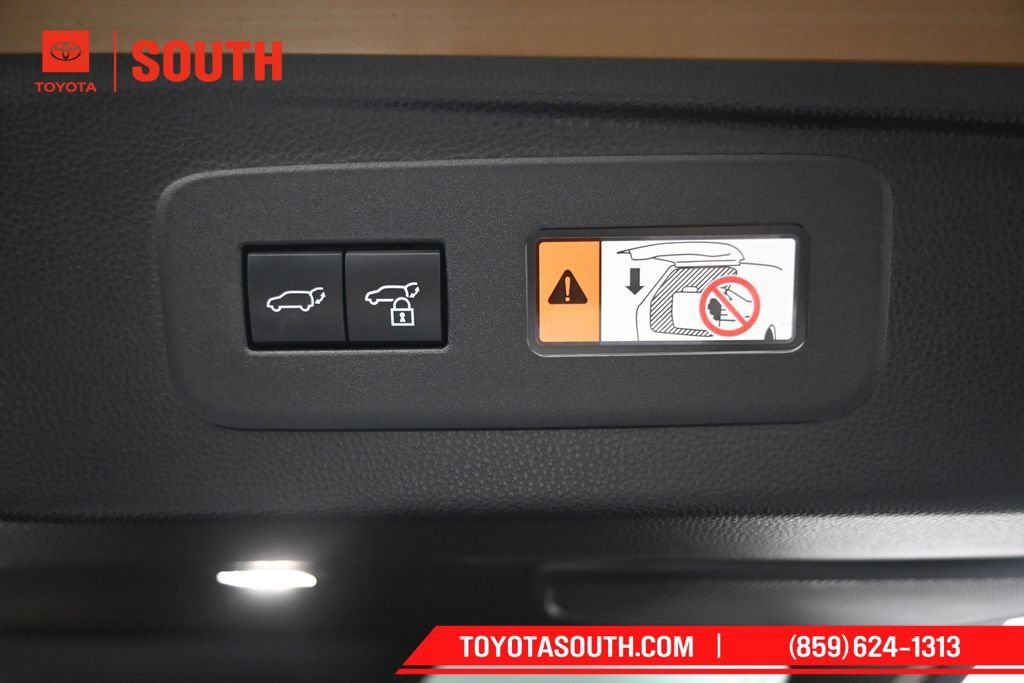 Used 2025 Toyota Land Cruiser w/ Premium Package AWD/4WD image 33