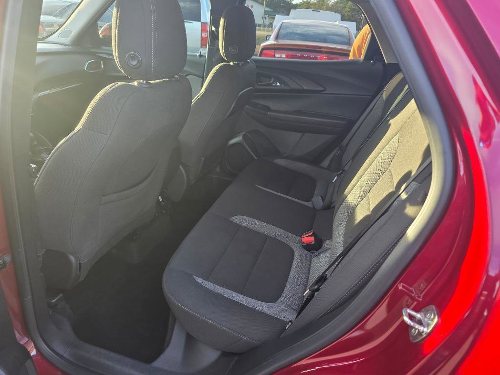 Used 2023 Chevrolet TrailBlazer LT w/ Convenience Package image 7