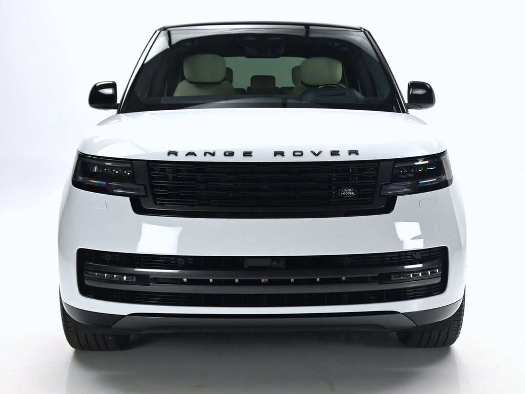 Used 2025 Land Rover Range Rover Long Wheelbase Autobiography image 2