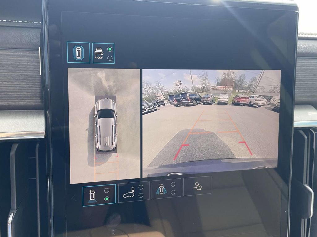 Used 2024 GMC Acadia Denali image 21