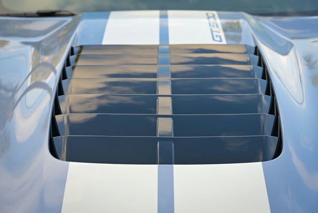 Used 2022 Ford Mustang Shelby GT500 w/ Carbon Fiber Track Pack image 4