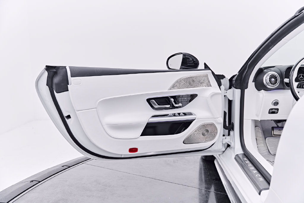 Used 2026 Mercedes-Benz Maybach SL 680 image 41
