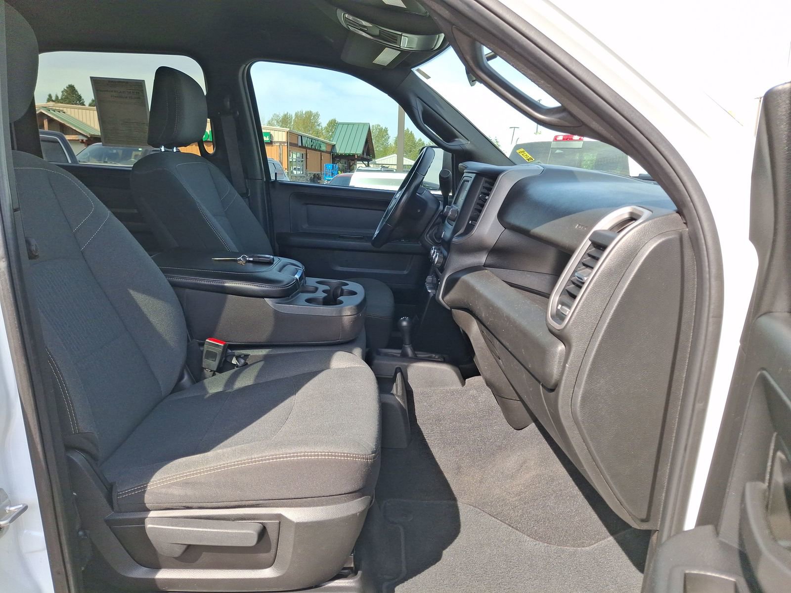 Certified 2022 RAM 2500 Tradesman AWD/4WD image 27