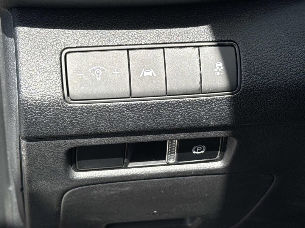 Used 2021 Hyundai Santa Fe SE image 22