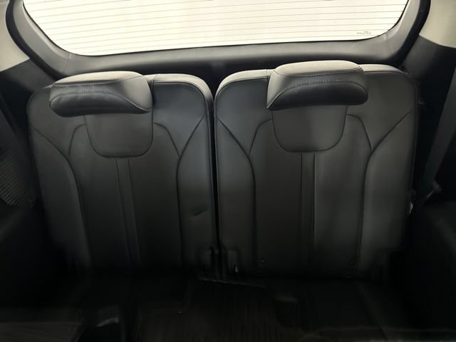 Used 2021 Kia Sorento EX w/ EX AWD X-Line Package image 31