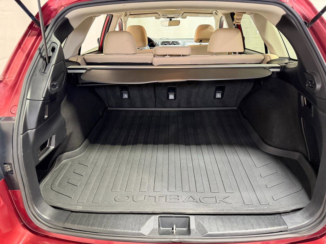 Used 2019 Subaru Outback 2.5i Premium AWD/4WD image 19
