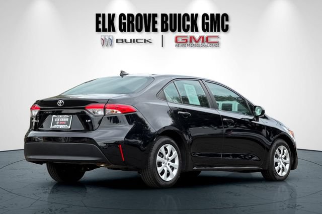 Used 2024 Toyota Corolla LE FWD image 4