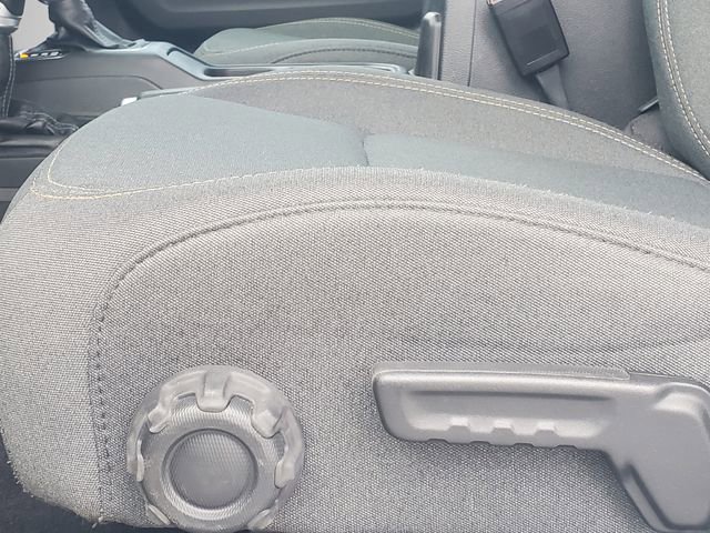 Used 2025 Jeep Wrangler Unlimited Sahara image 11