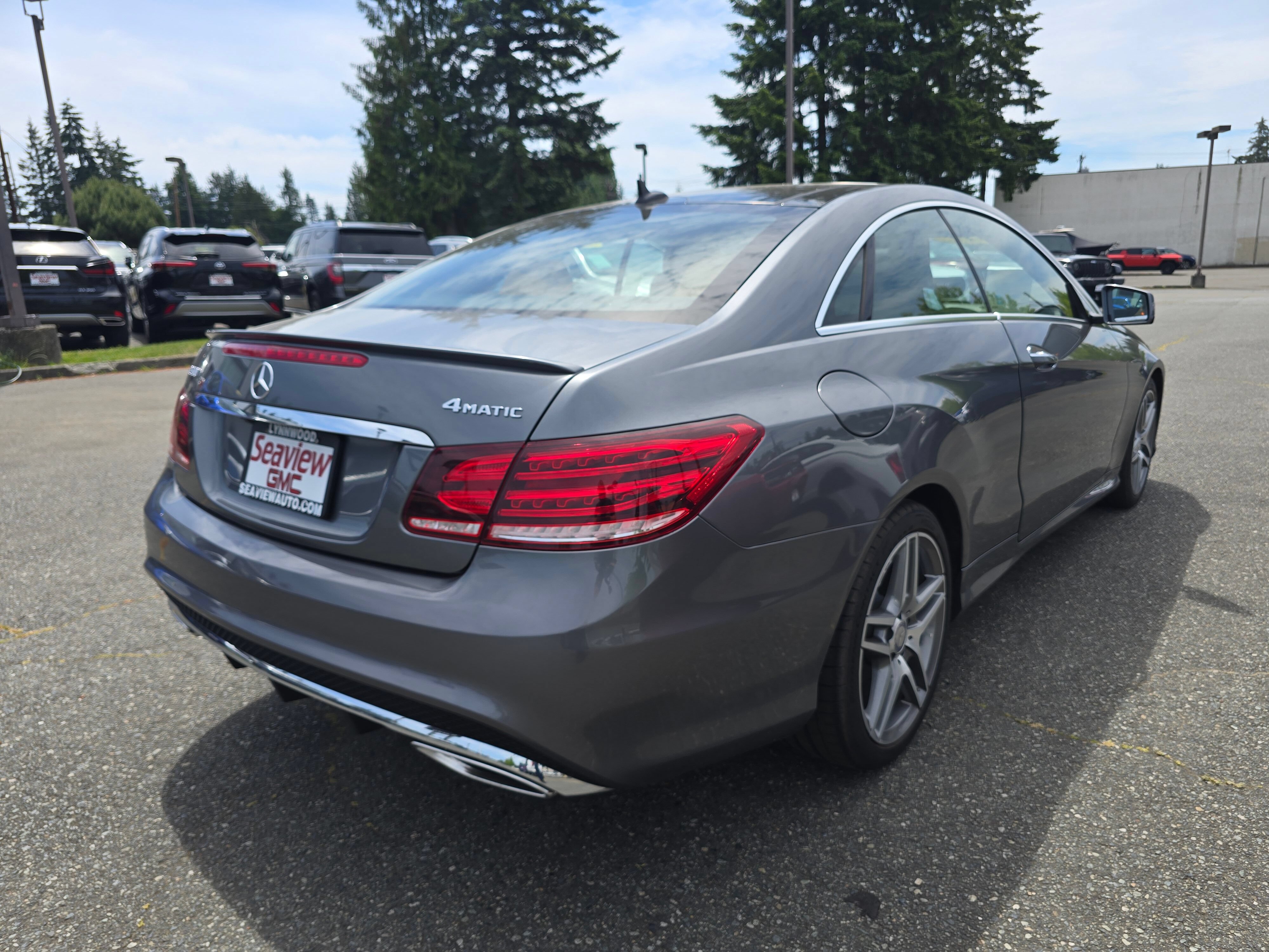Used 2017 Mercedes-Benz E 400 4MATIC Coupe image 3