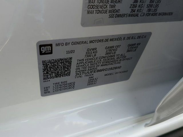 Used 2024 GMC Sierra 1500 AT4X w/ AT4X AEV Edition image 37