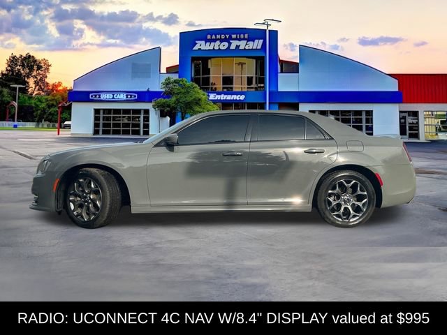 Used 2017 Chrysler 300 S w/ S Model Appearance Package AWD/4WD image 3