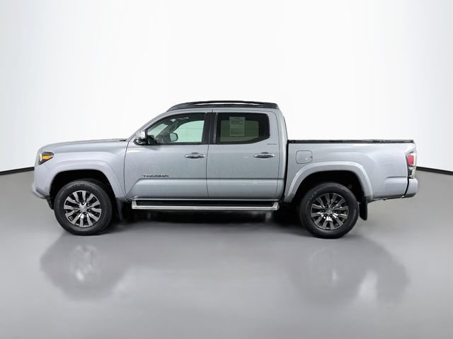 Used 2020 Toyota Tacoma Limited AWD/4WD image 4