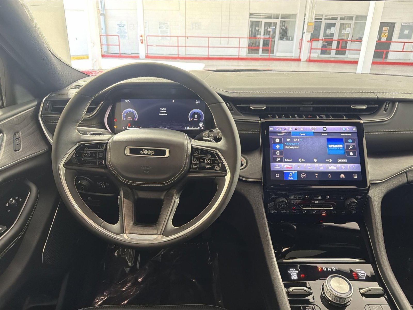 Used 2023 Jeep Grand Cherokee L Overland image 16