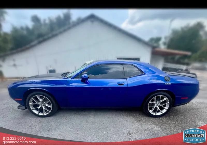 Used 2020 Dodge Challenger R/T RWD image 8