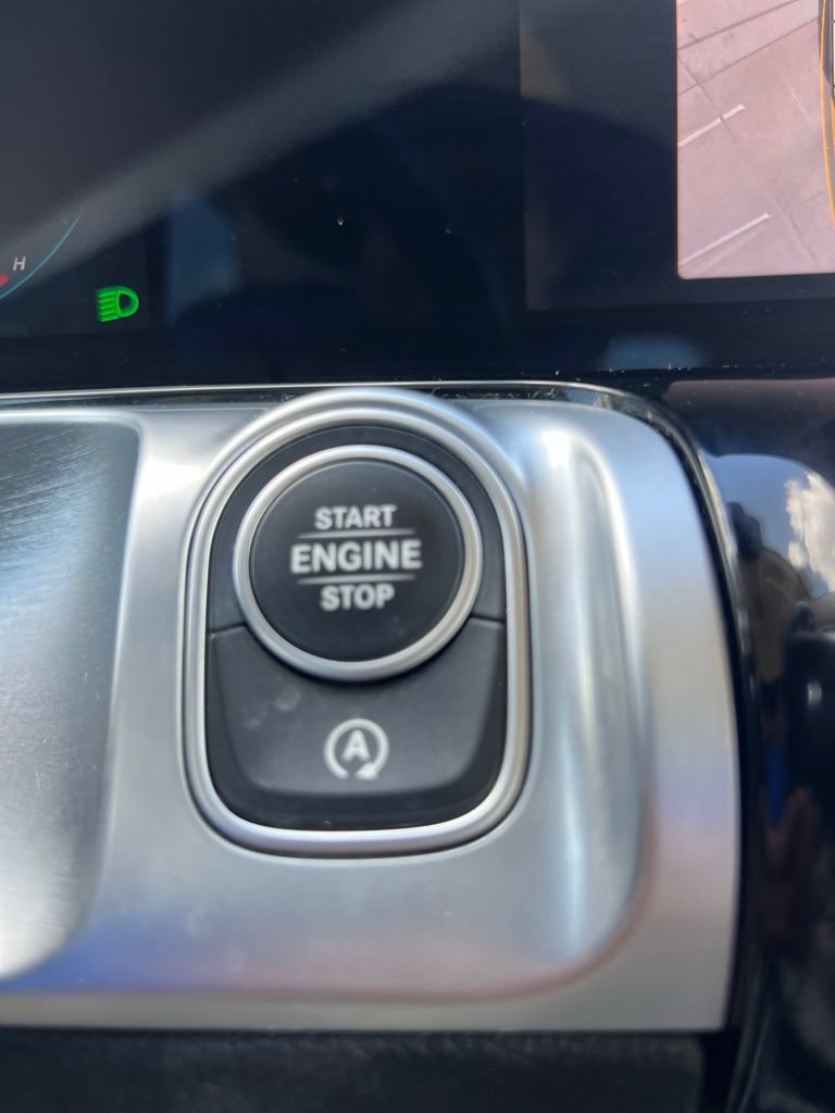 Used 2021 Mercedes-Benz GLB 250 image 14