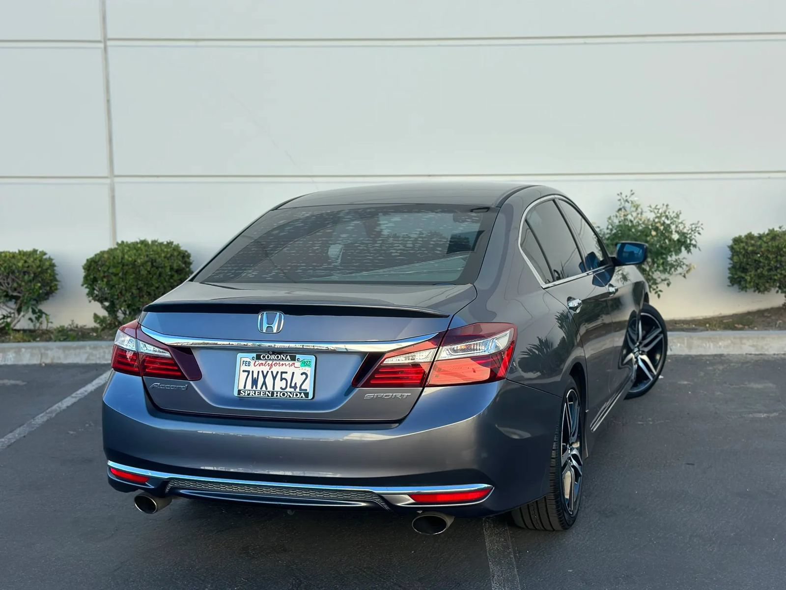 Used 2017 Honda Accord Sport image 6