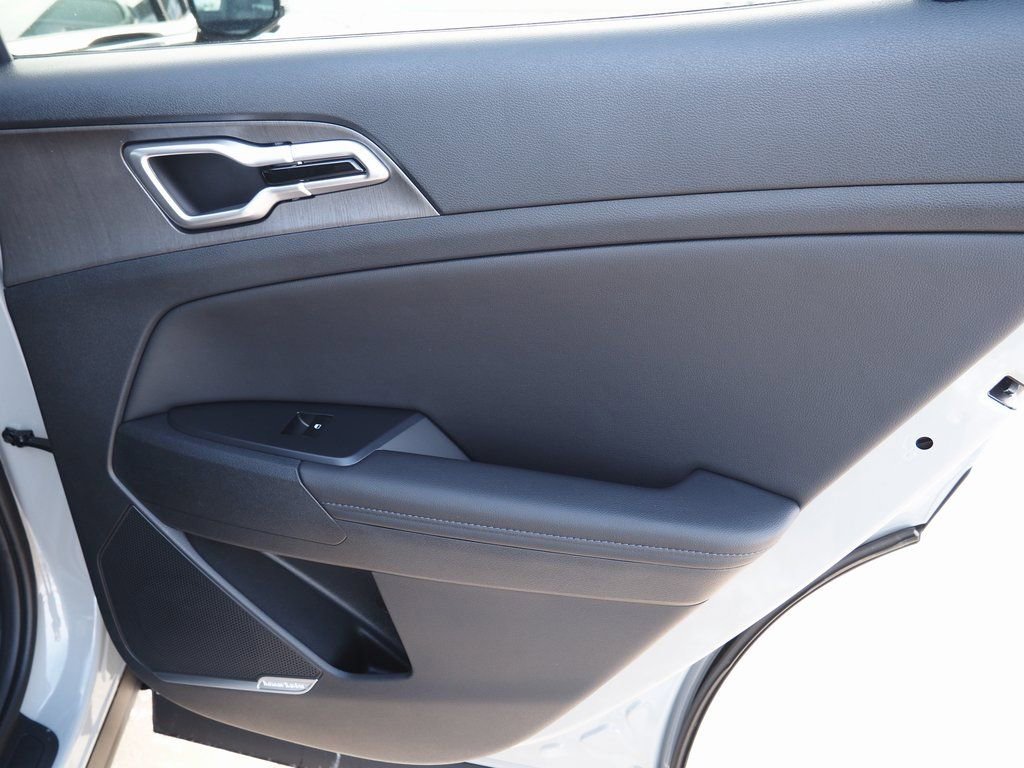 New 2026 Kia Sportage X-Line image 44