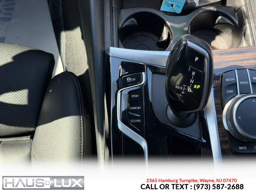 Used 2021 BMW 530i xDrive w/ Convenience Package AWD/4WD image 28