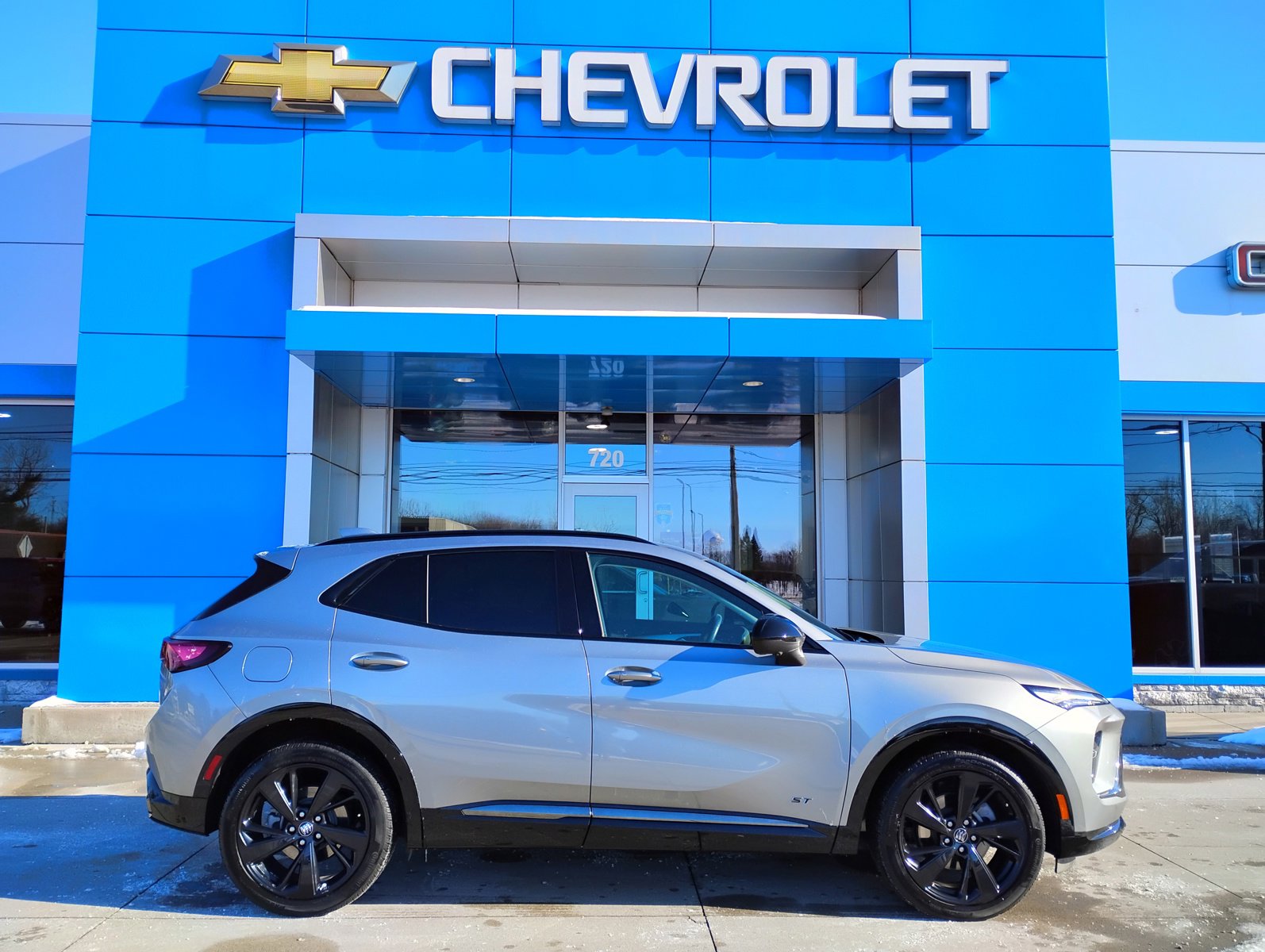 Used 2025 Buick Envision Sport Touring image 35