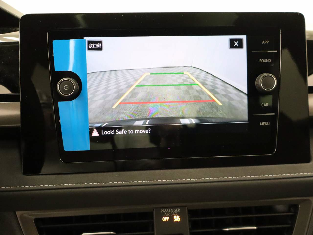 New 2026 Volkswagen Taos SE FWD image 10