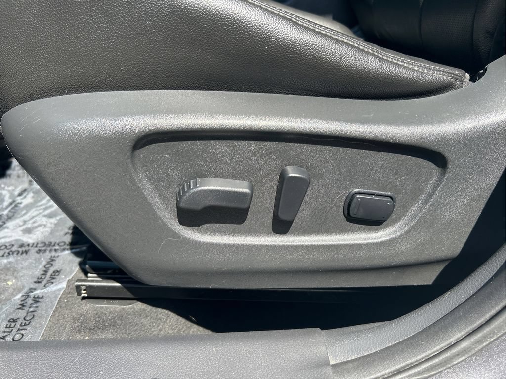 Used 2016 Nissan Rogue SL w/ SL Premium Package FWD image 45
