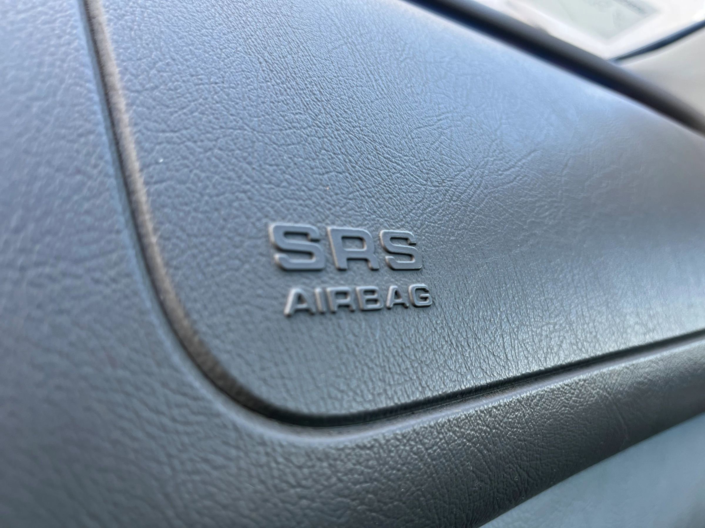 Used 2002 Mercedes-Benz CLK 320 Cabriolet image 23