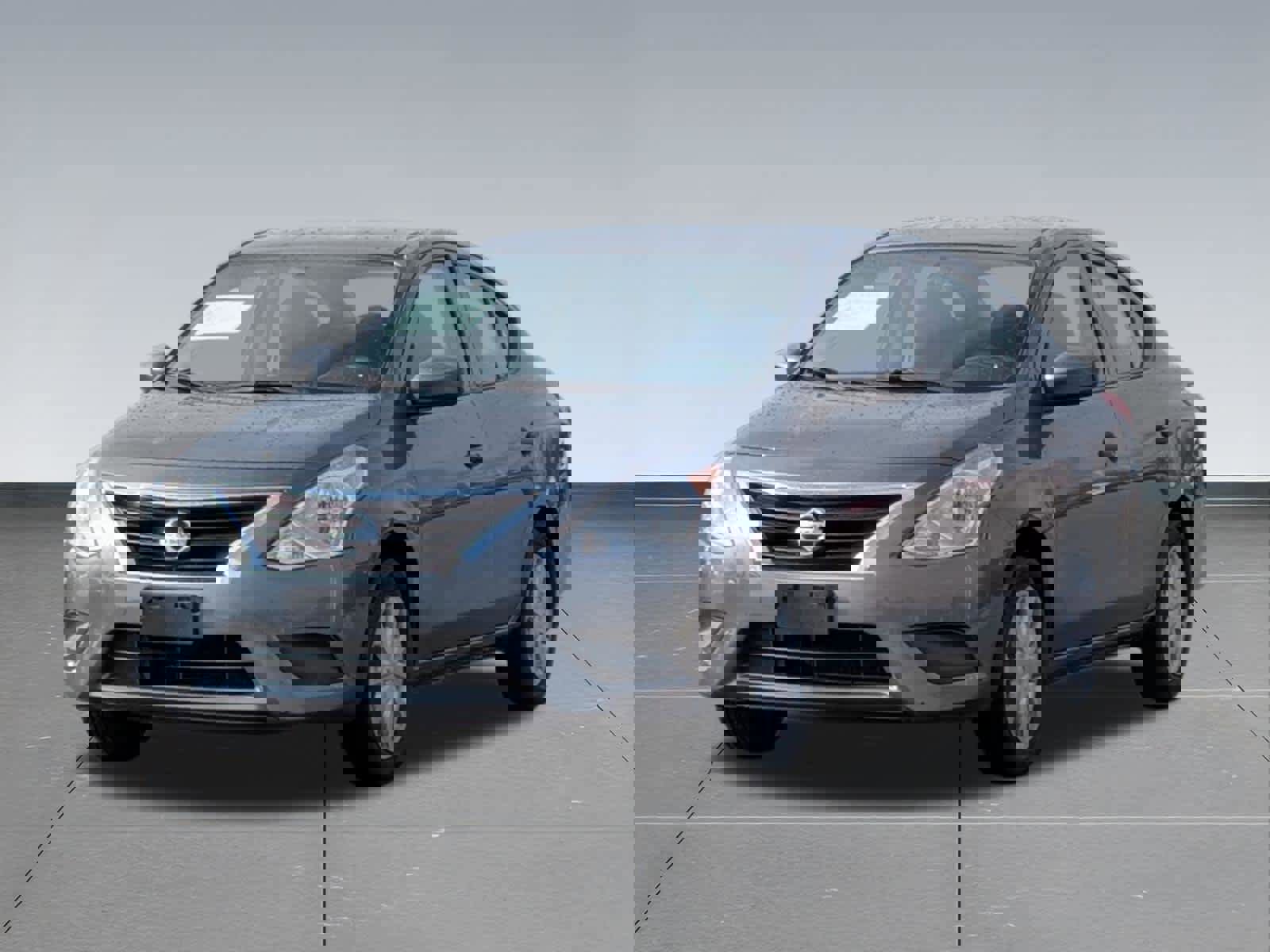 Used 2017 Nissan Versa S Plus image 9