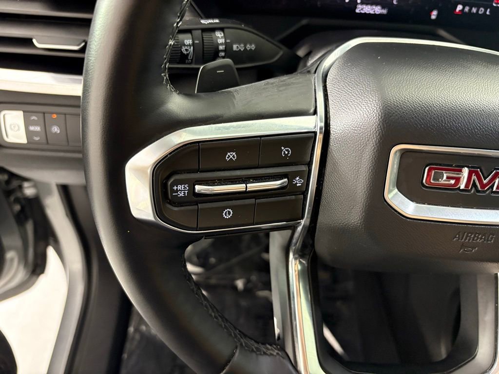 Used 2025 GMC Acadia Elevation image 21