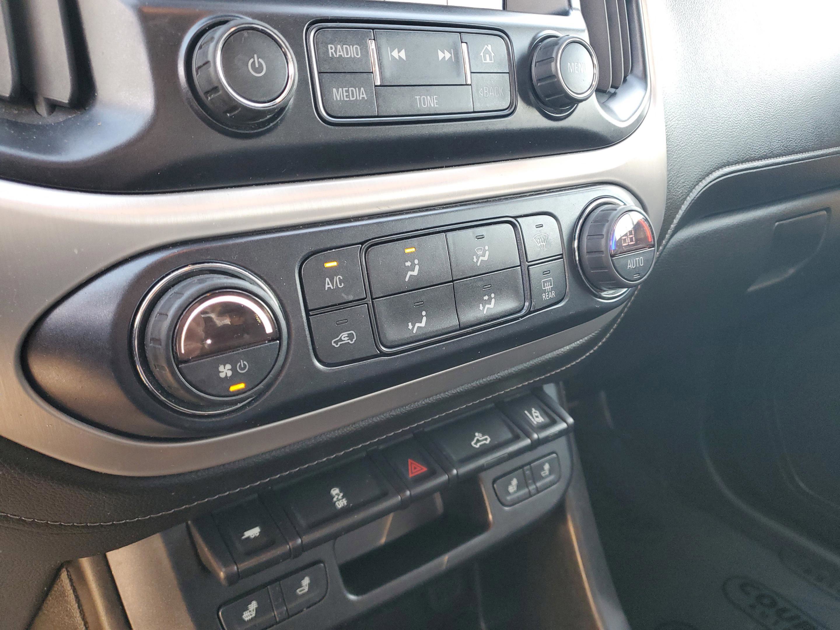 Used 2018 GMC Canyon SLT w/ Driver Alert Package image 25