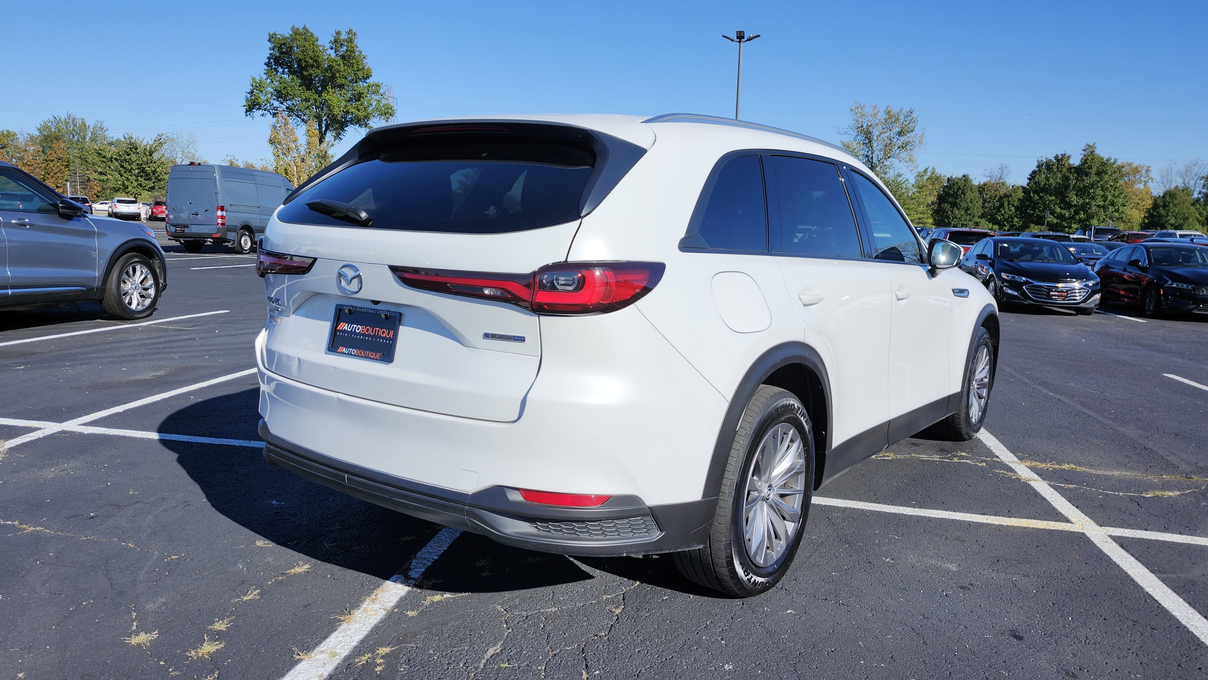 Used 2024 MAZDA CX-90 Plug-In Hybrid w/ Preferred image 10