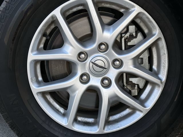Used 2023 Chrysler Voyager LX FWD image 9