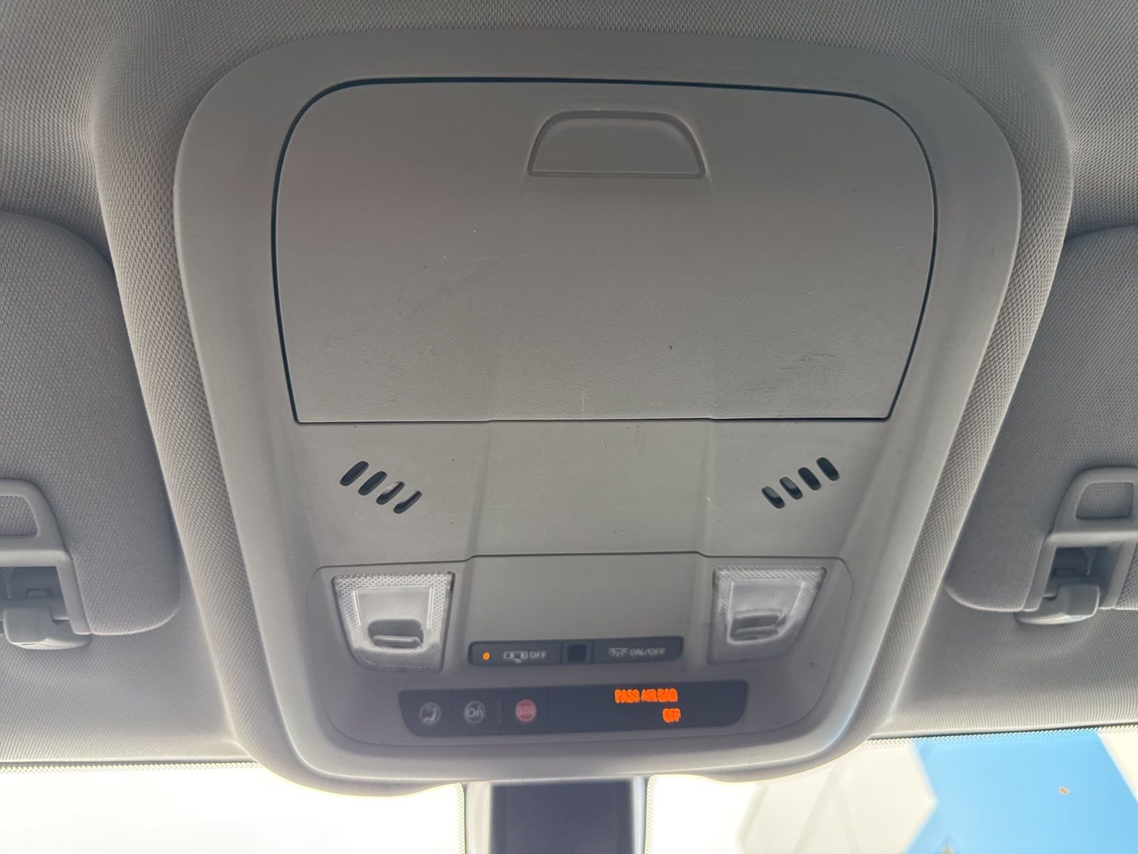 Used 2018 GMC Terrain SLE w/ Driver Convenience Package image 29